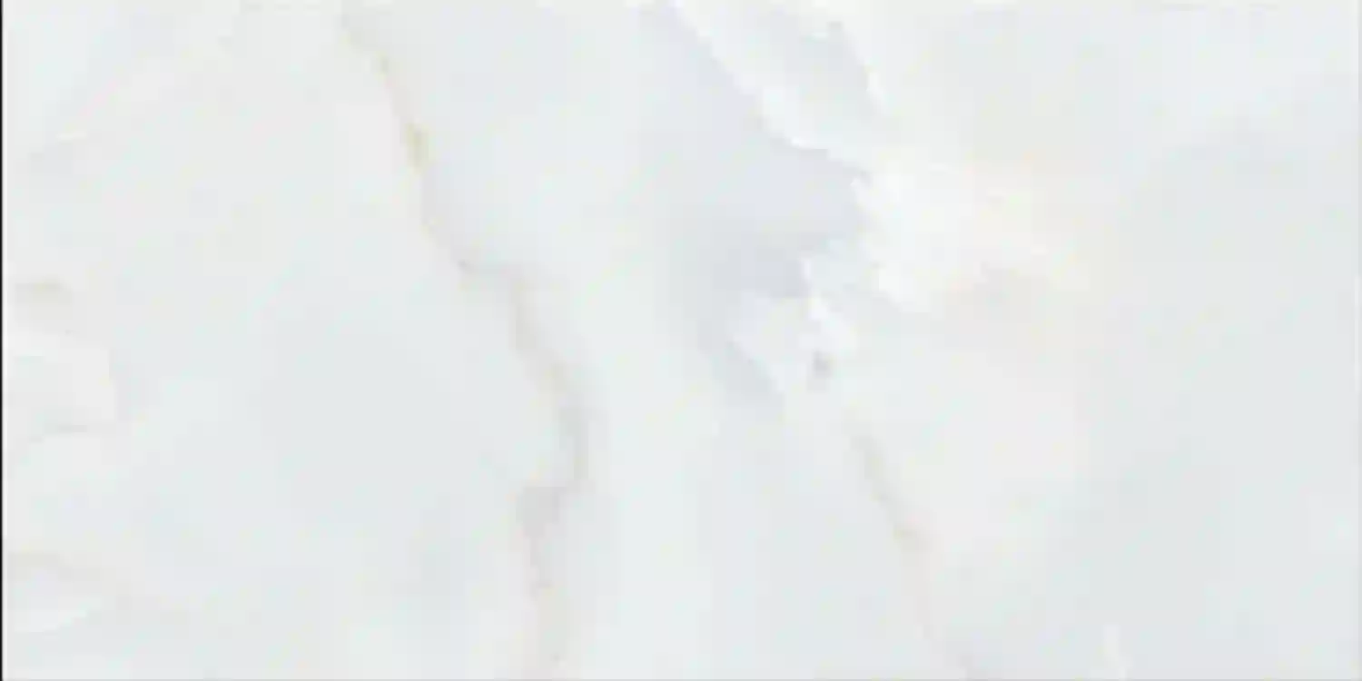 cloudy onyx